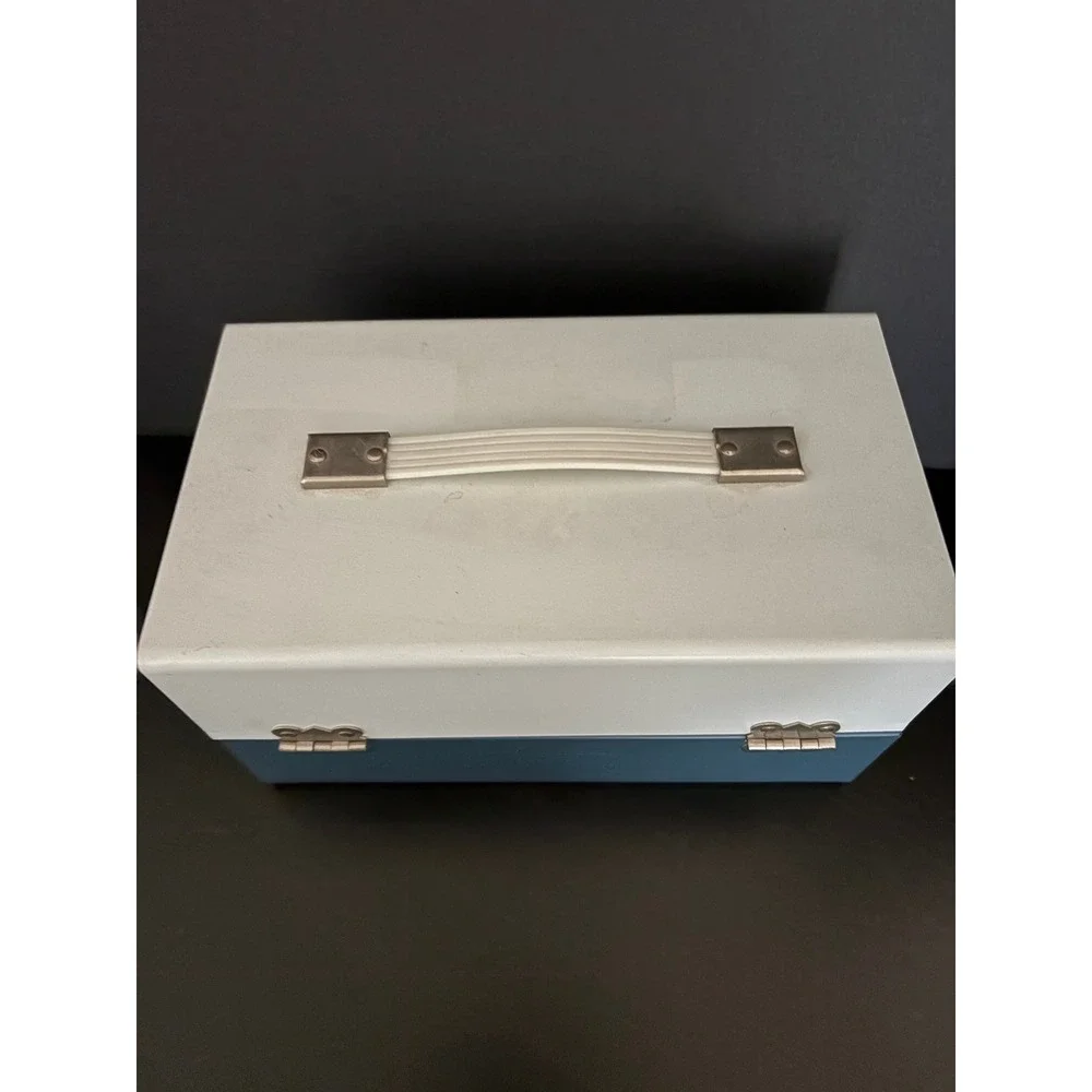 Smith-Victor Vintage Metal Storage Case Two-Tone Blue White Made in USA Retro